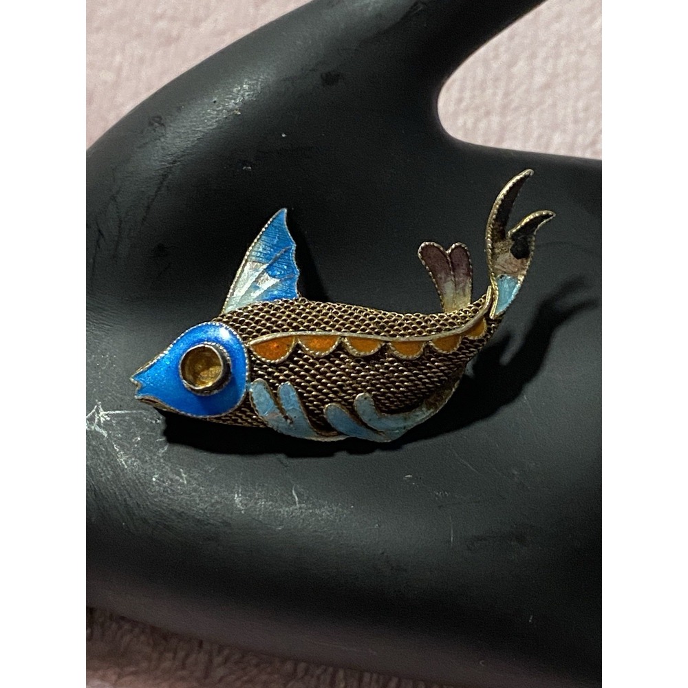 Rare Fish Blue Orange Cloisonne Guilloche Enamel VNT Brooch Signed D3 Silver 4g
